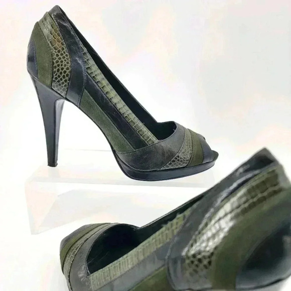 NINE  WEST - Picture 7 of 7